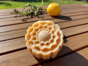 savon fleur verveine citron
